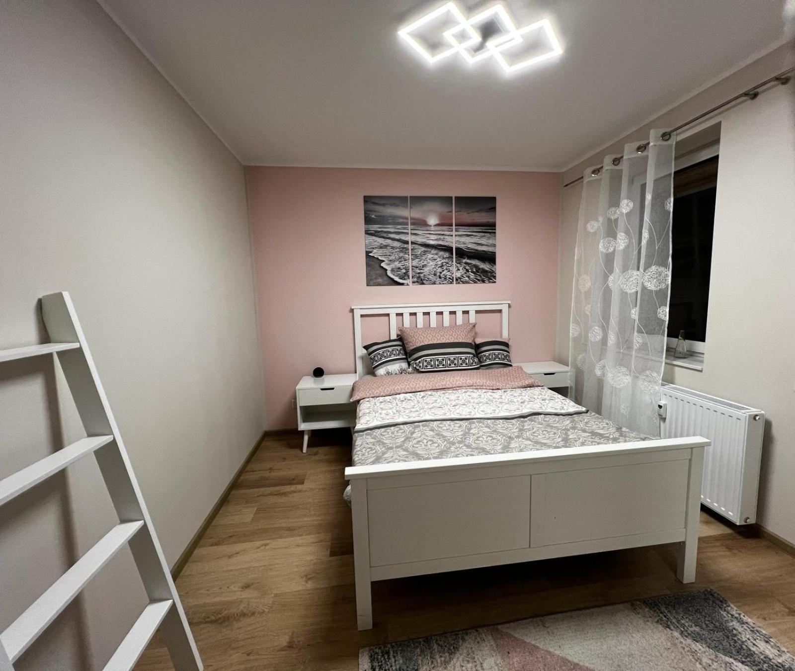 Ferienwohnung Boarding House Am Ahnepark Vellmar Exterior foto